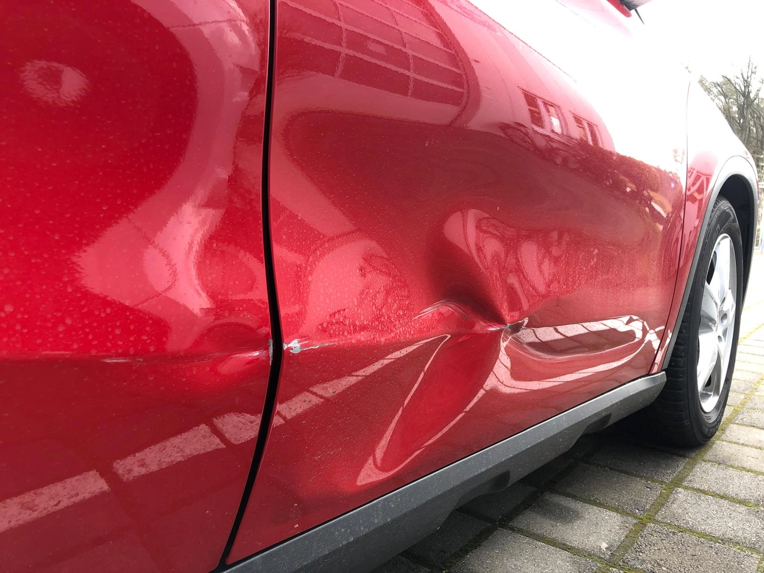 Karosserie Kowollik - karosseri und lackprofi - Unfallschaden am Auto